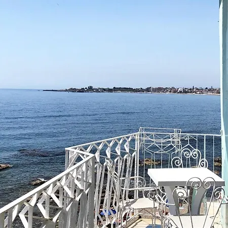 Apartamento Brezza Di Mare Giardini-Naxos