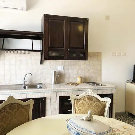 Brezza Di Mare גיארדיני נאקסוס